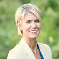 Dr Sandra-Lynn Shortall, EdD